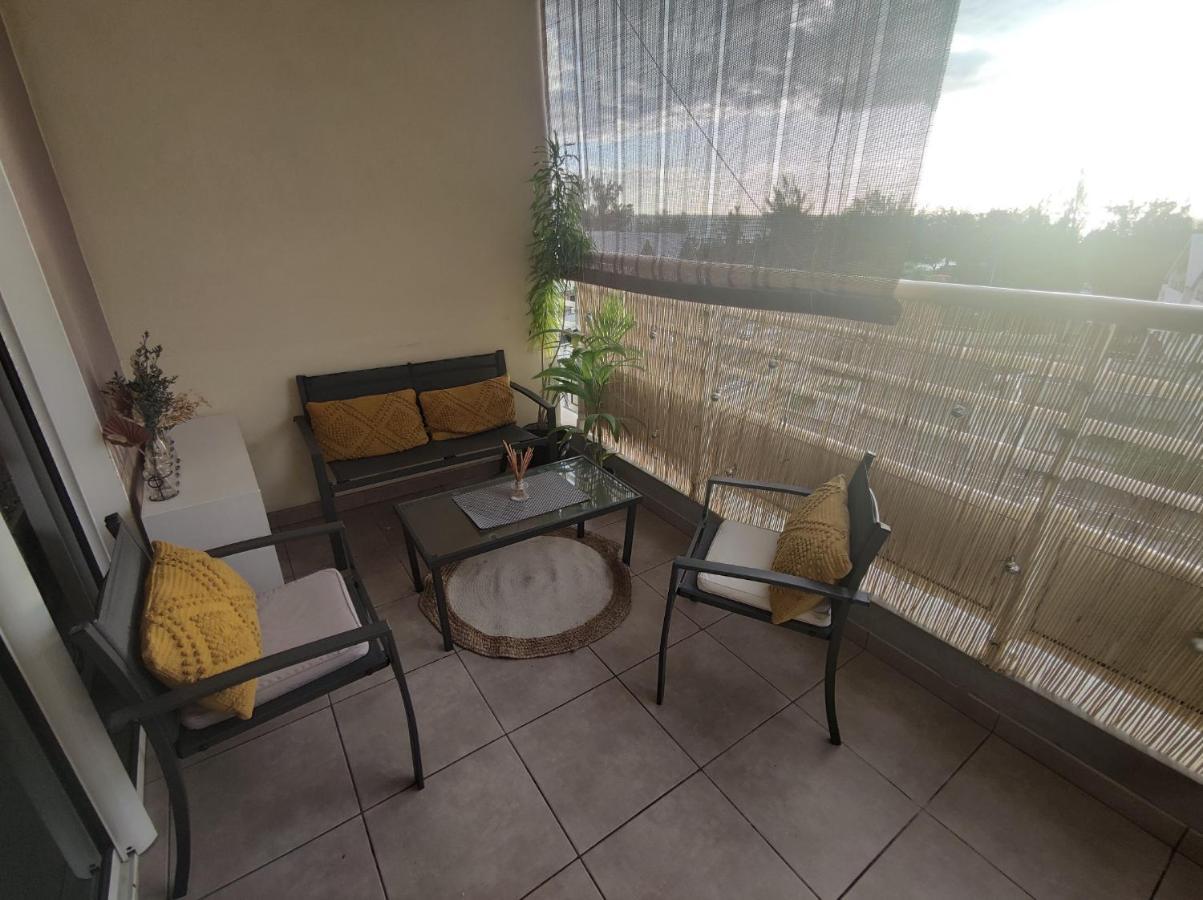 Apartament Location Saisonniere Meublee F2 St Leu Face Ocean A 1 Min Plage Saint-Leu Zewnętrze zdjęcie